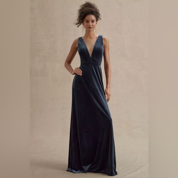 Jenny Yoo Logan Deep-V Velvet Column Gown - Picture 1 of 5